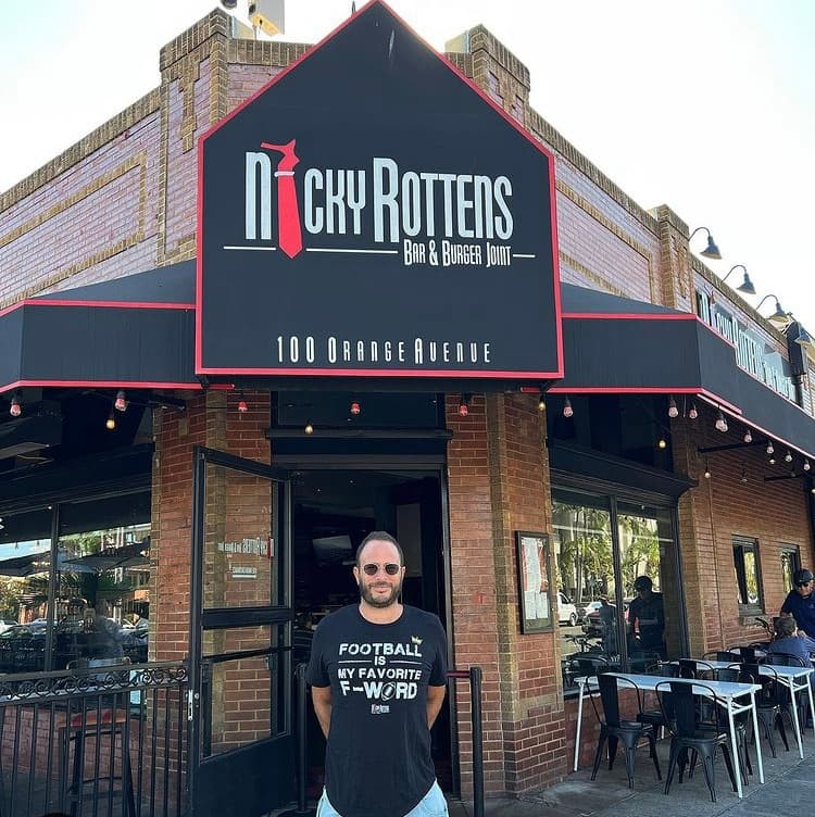 Nicky Rottens Bar & Burger Joint Coronado California premium burgers